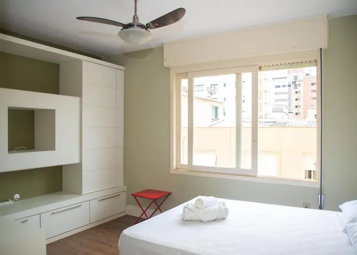 Entre Parque Moinhos E Country Club Poa Zg6320 Apartamento *